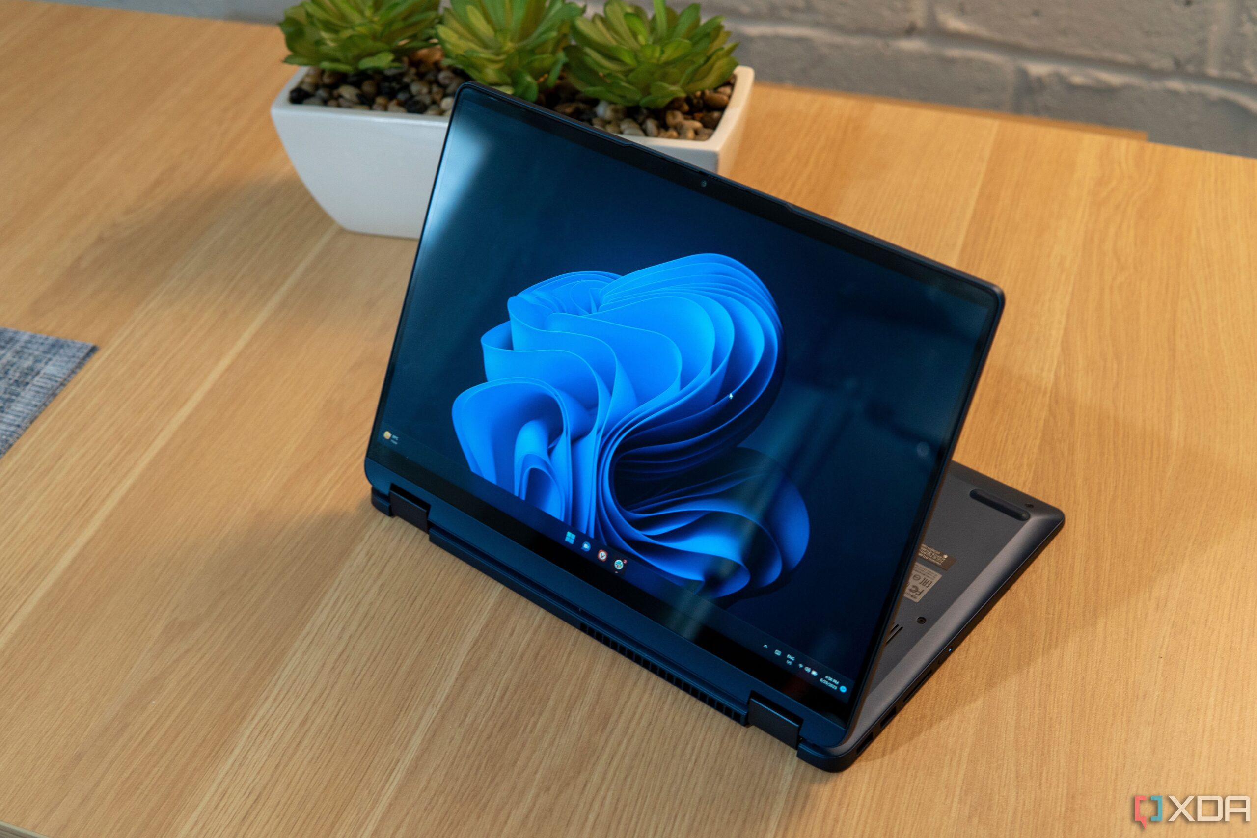 Lenovo Ideapad Flex 5 Review: A Versatile 2-in-1 For Students