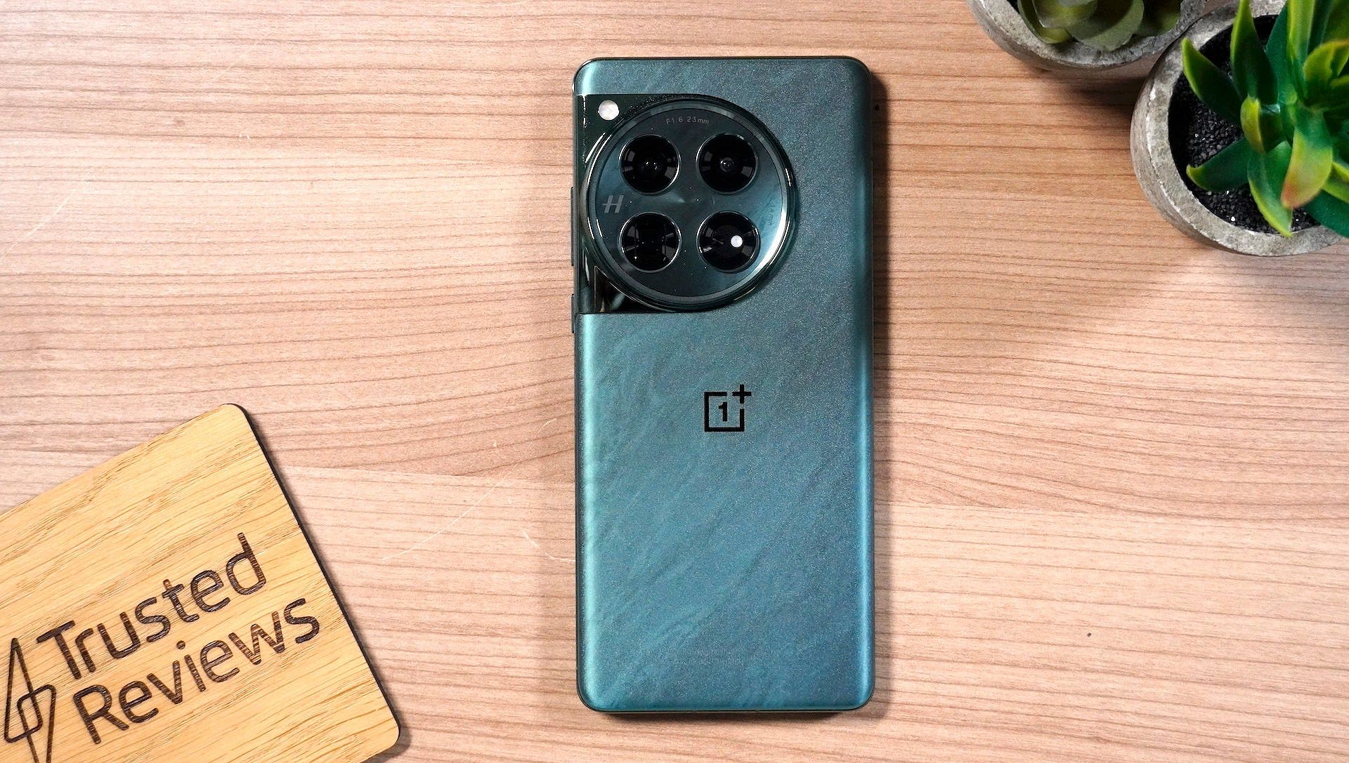 OnePlus 12