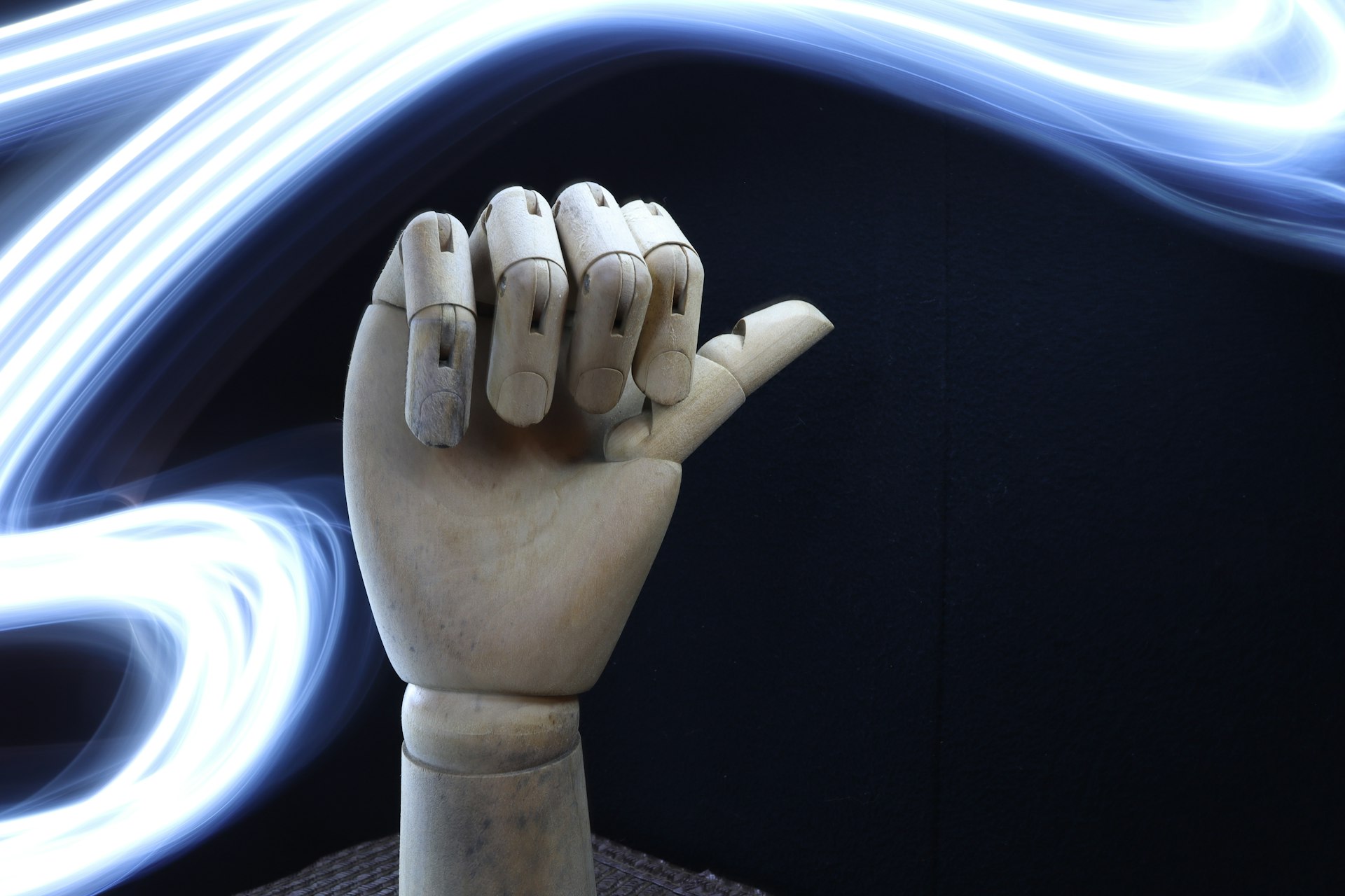 Transforming Human Connection: The Future of Holographic Communication Technologies